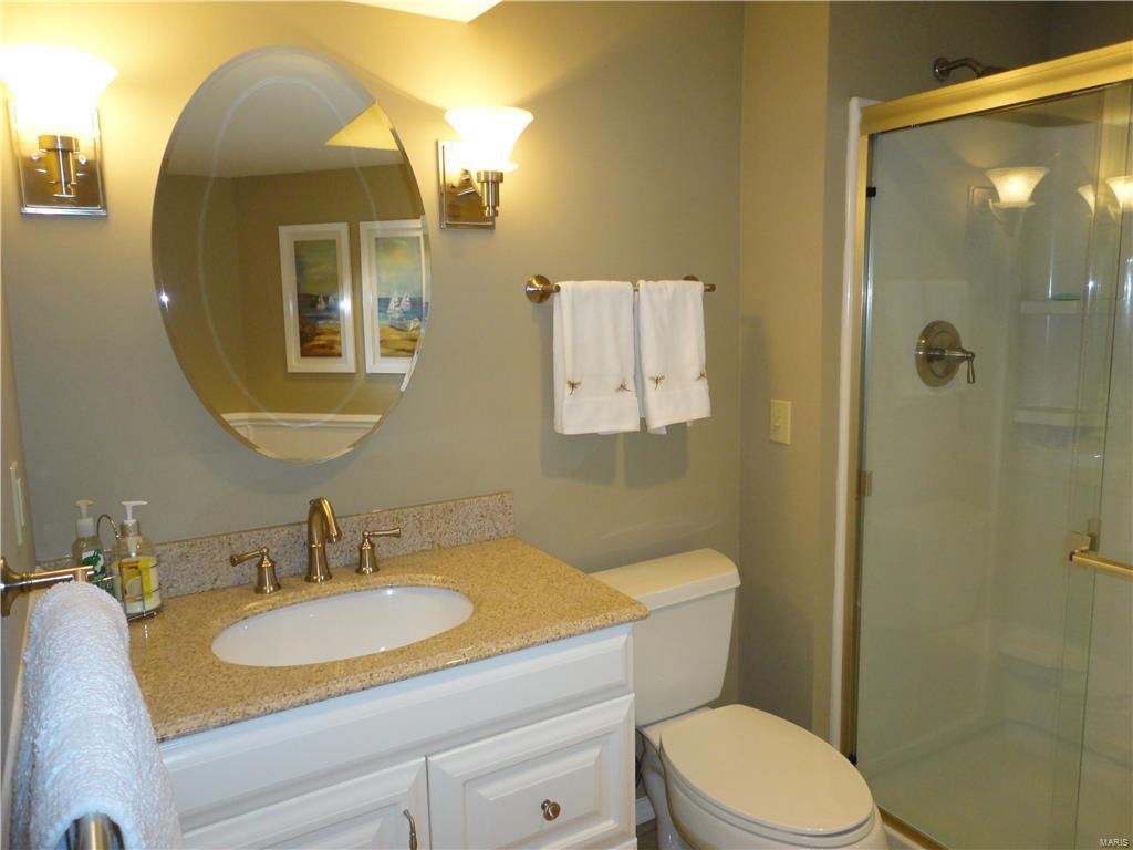 15915 Wetherburn Road Chesterfield, MO 63017 - Photo 20 of 24 Gallery Image 20