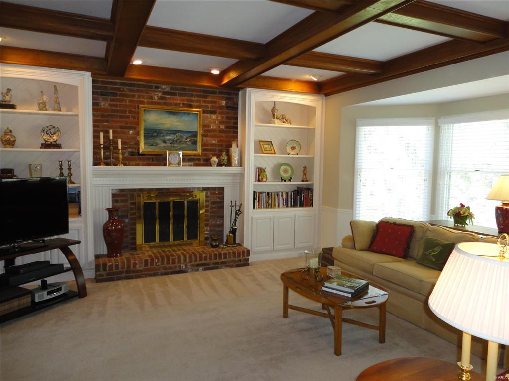 15915 Wetherburn Road Chesterfield, MO 63017 - Photo 8 of 24 Gallery Image 8