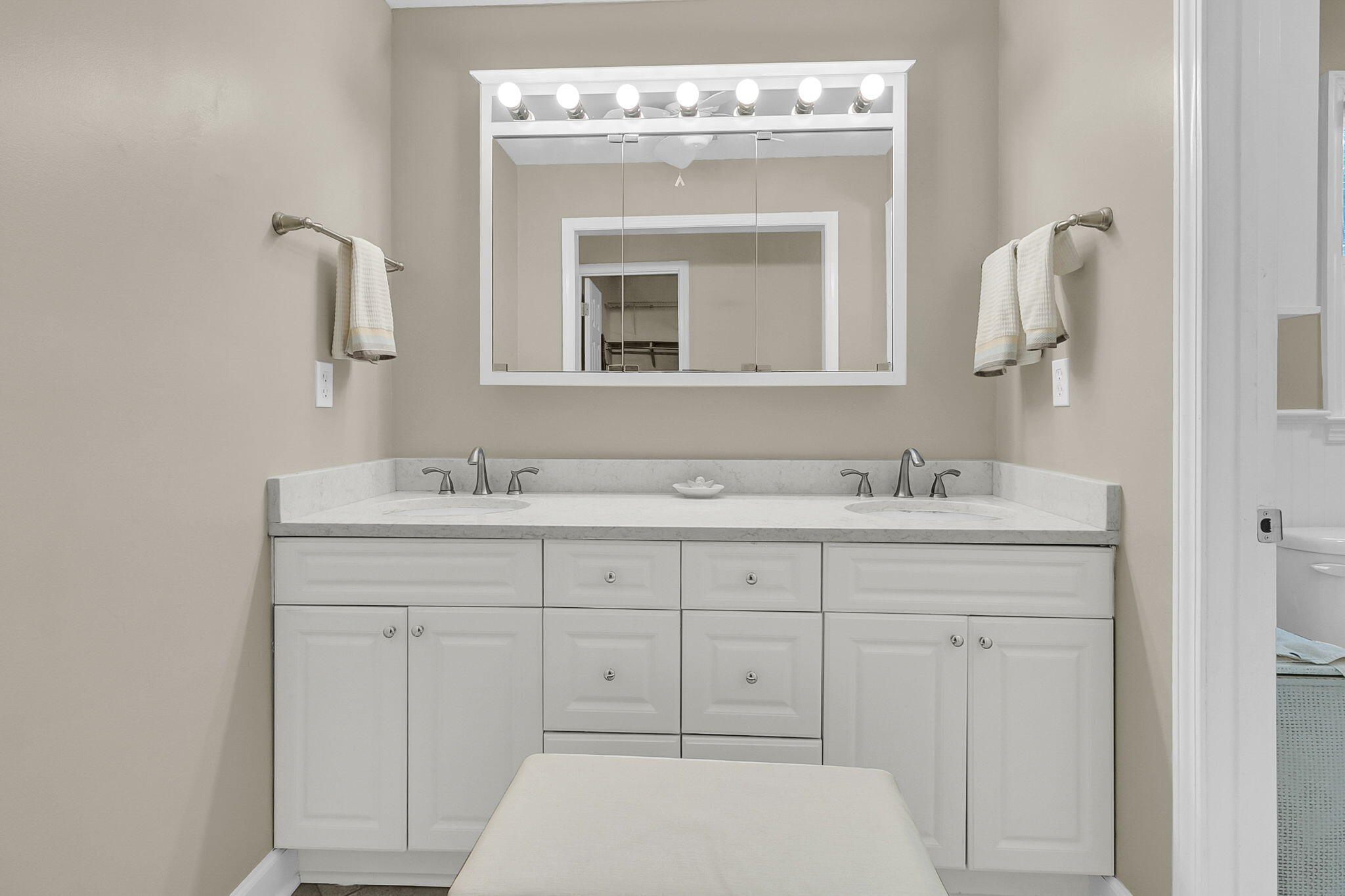 1647 Sulgrave Road Charleston, SC 29414 - Photo 30 of 63 CREM - 1647 Sulgrave Rd-33