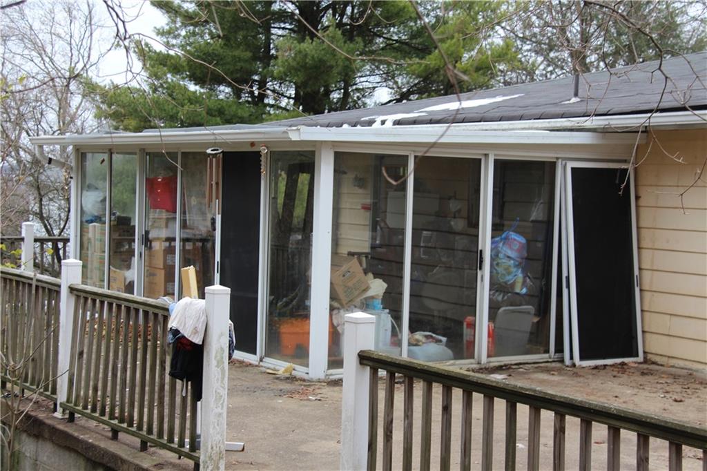 502 Roosevelt Road Pittsburgh, PA 15237 - Photo 18 of 25 Gallery Image 18