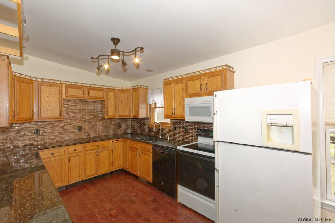 512 Farm To Market Road Brunswick, NY 12180 - Photo 14 of 39 Photo 14
