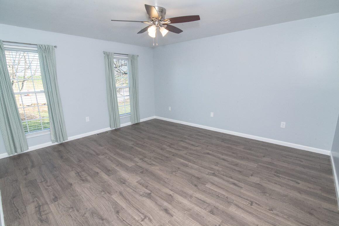 7957 Pleasant Valley Road Florence, KY 41042 - Photo 39 of 47 Gallery Image 39