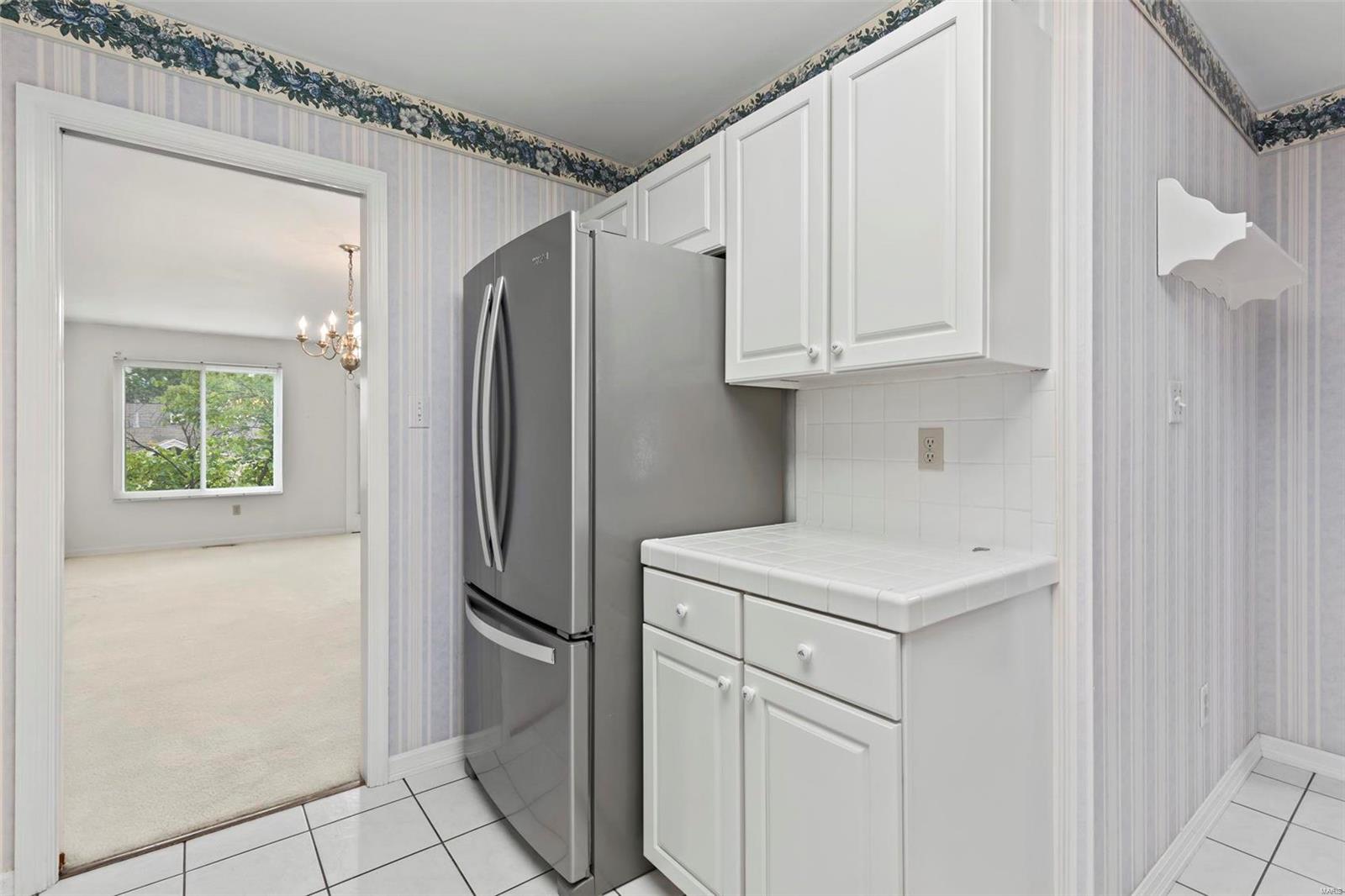 1688 Ridgeview Cir Drive Ballwin, MO 63021 - Photo 14 of 62 Gallery Image 14