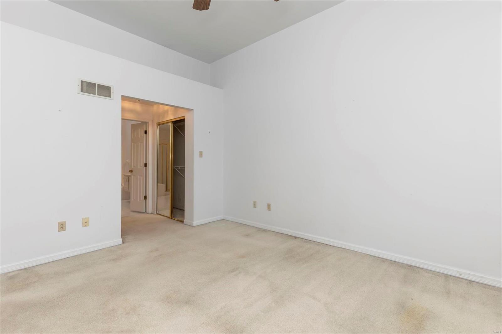 1688 Ridgeview Cir Drive Ballwin, MO 63021 - Photo 34 of 62 Gallery Image 34