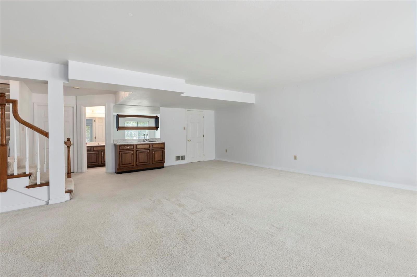 1688 Ridgeview Cir Drive Ballwin, MO 63021 - Photo 49 of 62 Gallery Image 49