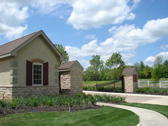 5463 Slater Ridge Westerville, OH 43082 - Photo 4 of 5 Gallery Image 4
