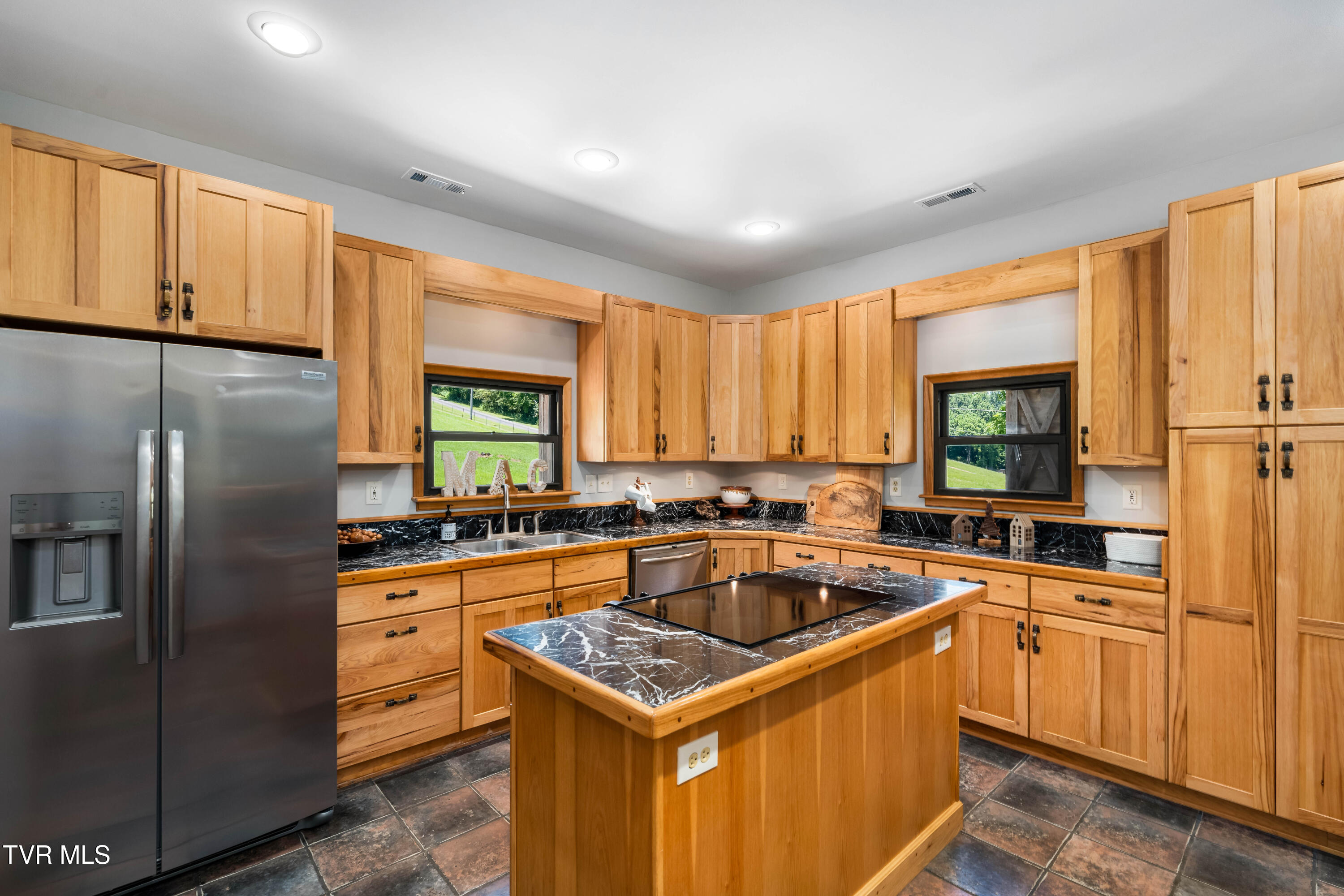 366 Toll Branch Road Johnson City, TN 37601 - Photo 11 of 86 366 Toll Branch Road (68 of 94)