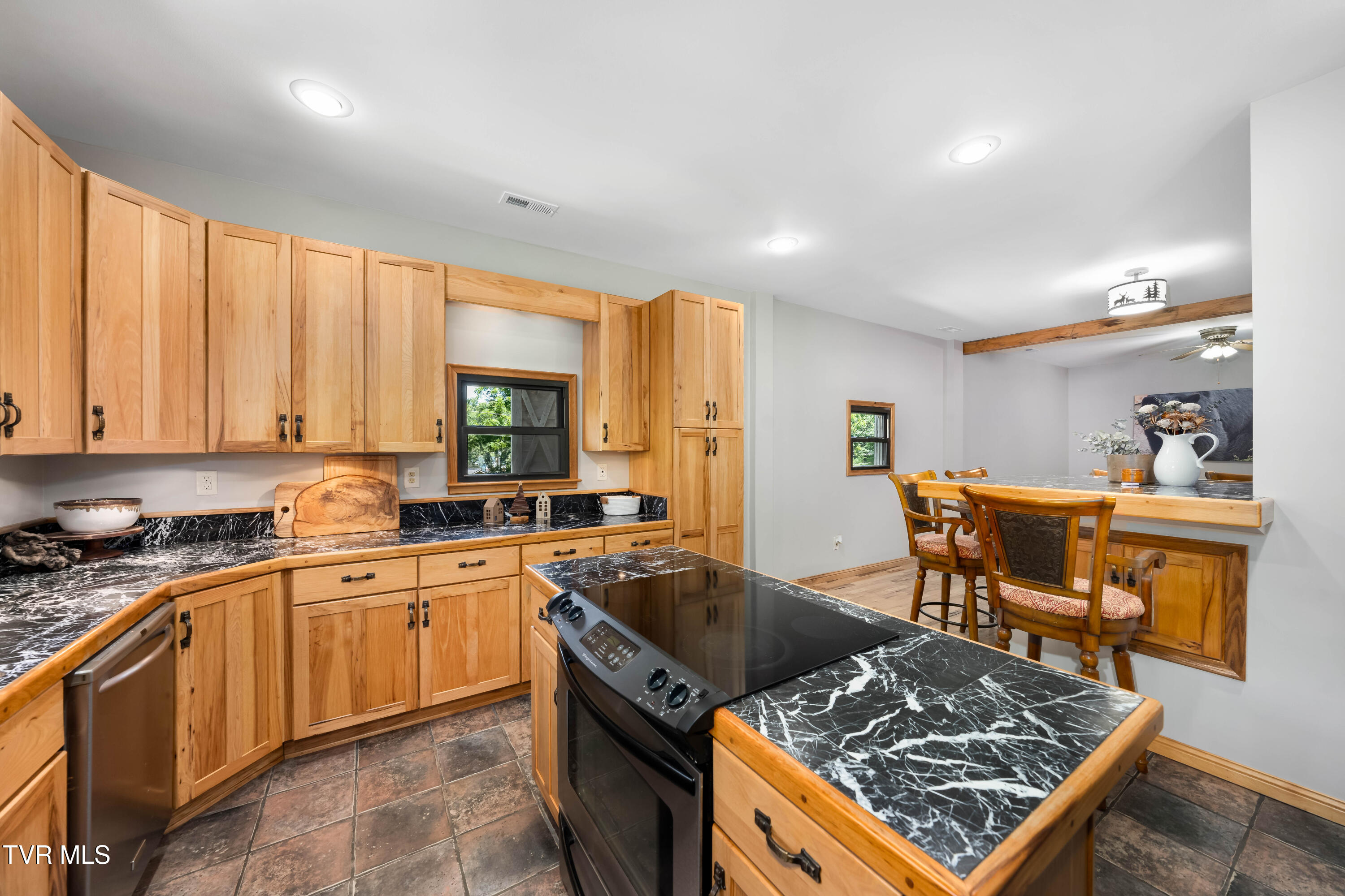 366 Toll Branch Road Johnson City, TN 37601 - Photo 12 of 86 366 Toll Branch Road (69 of 94)