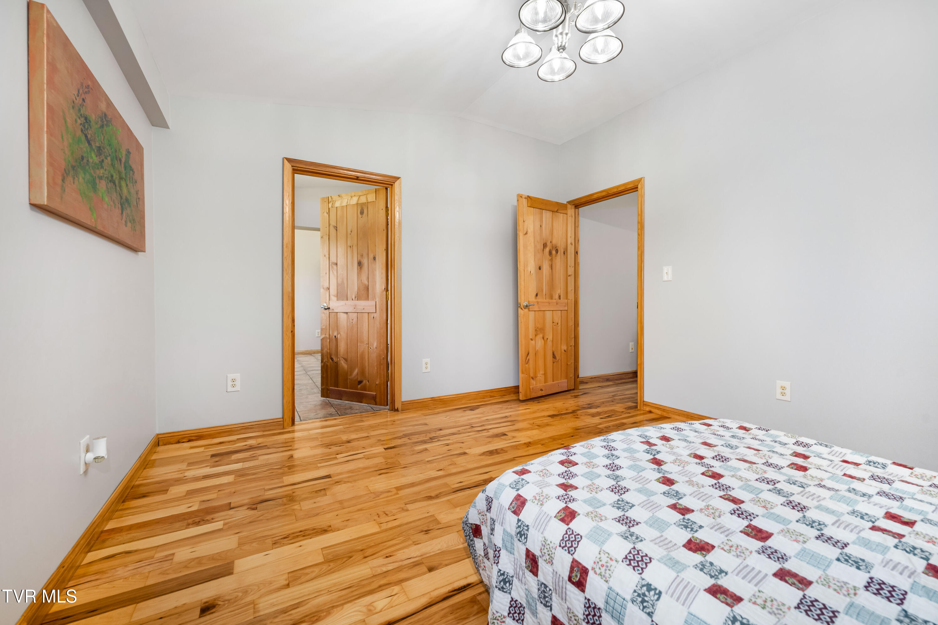 366 Toll Branch Road Johnson City, TN 37601 - Photo 18 of 86 366 Toll Branch Road (75 of 94)