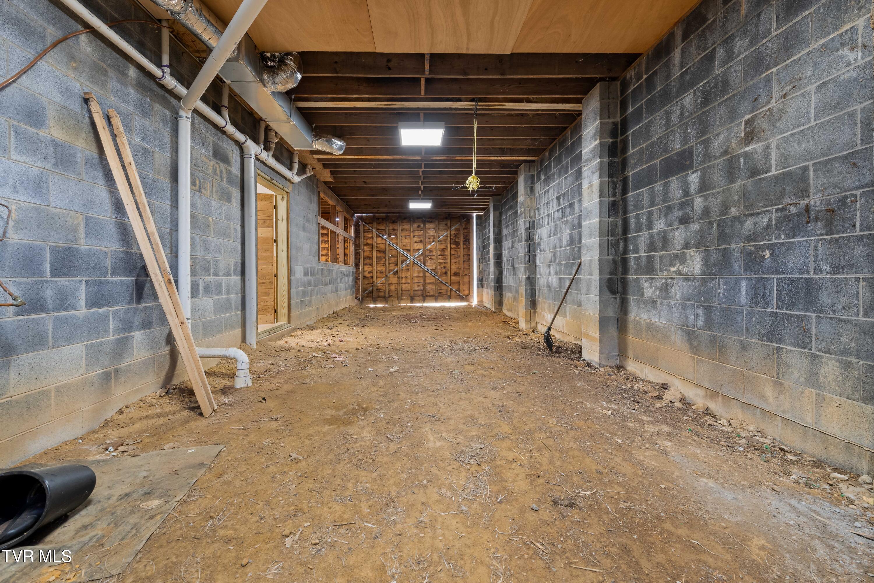 366 Toll Branch Road Johnson City, TN 37601 - Photo 26 of 86 366 Toll Branch Road (83 of 94)