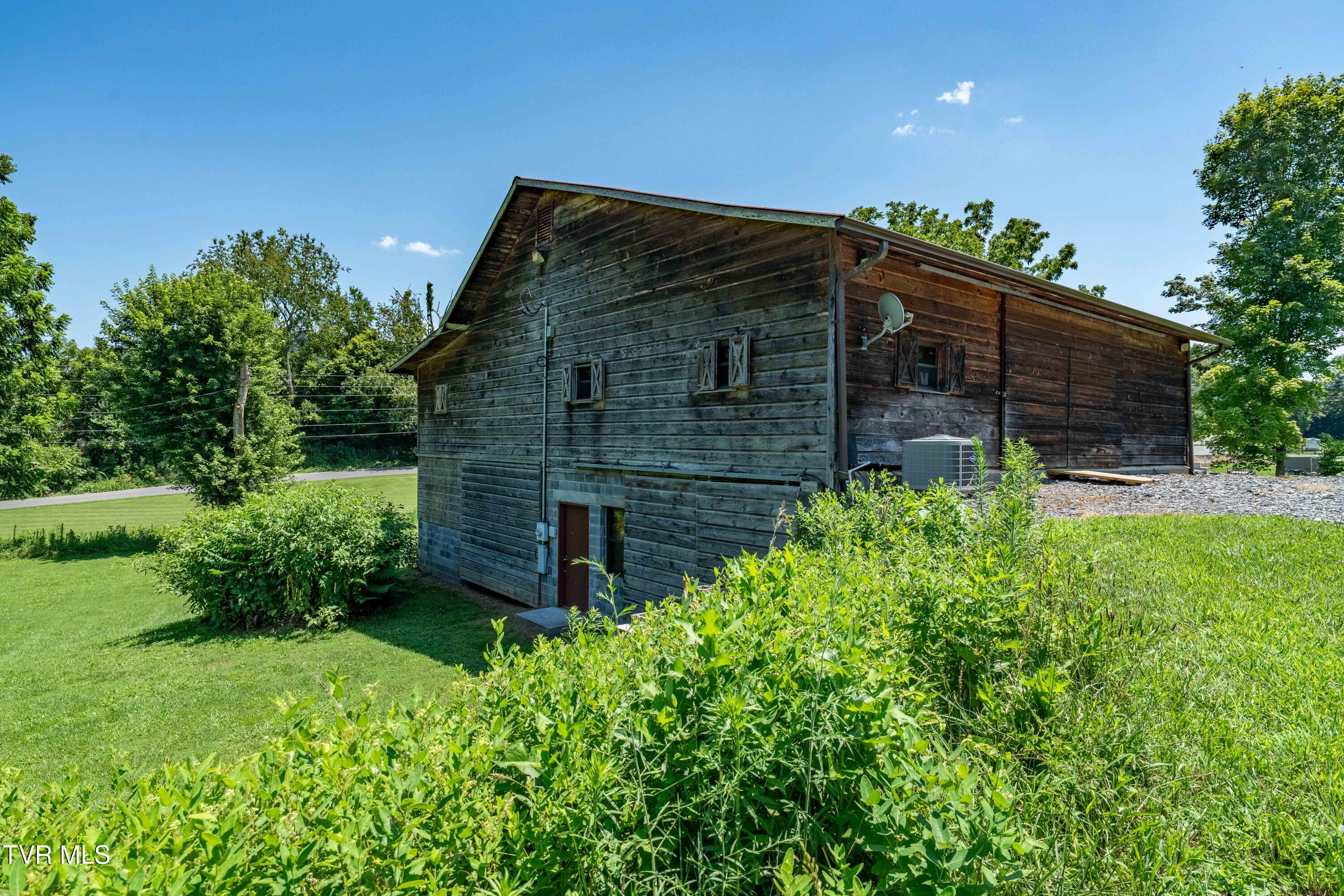 366 Toll Branch Road Johnson City, TN 37601 - Photo 43 of 86 366 Toll Branch Road (38 of 94)