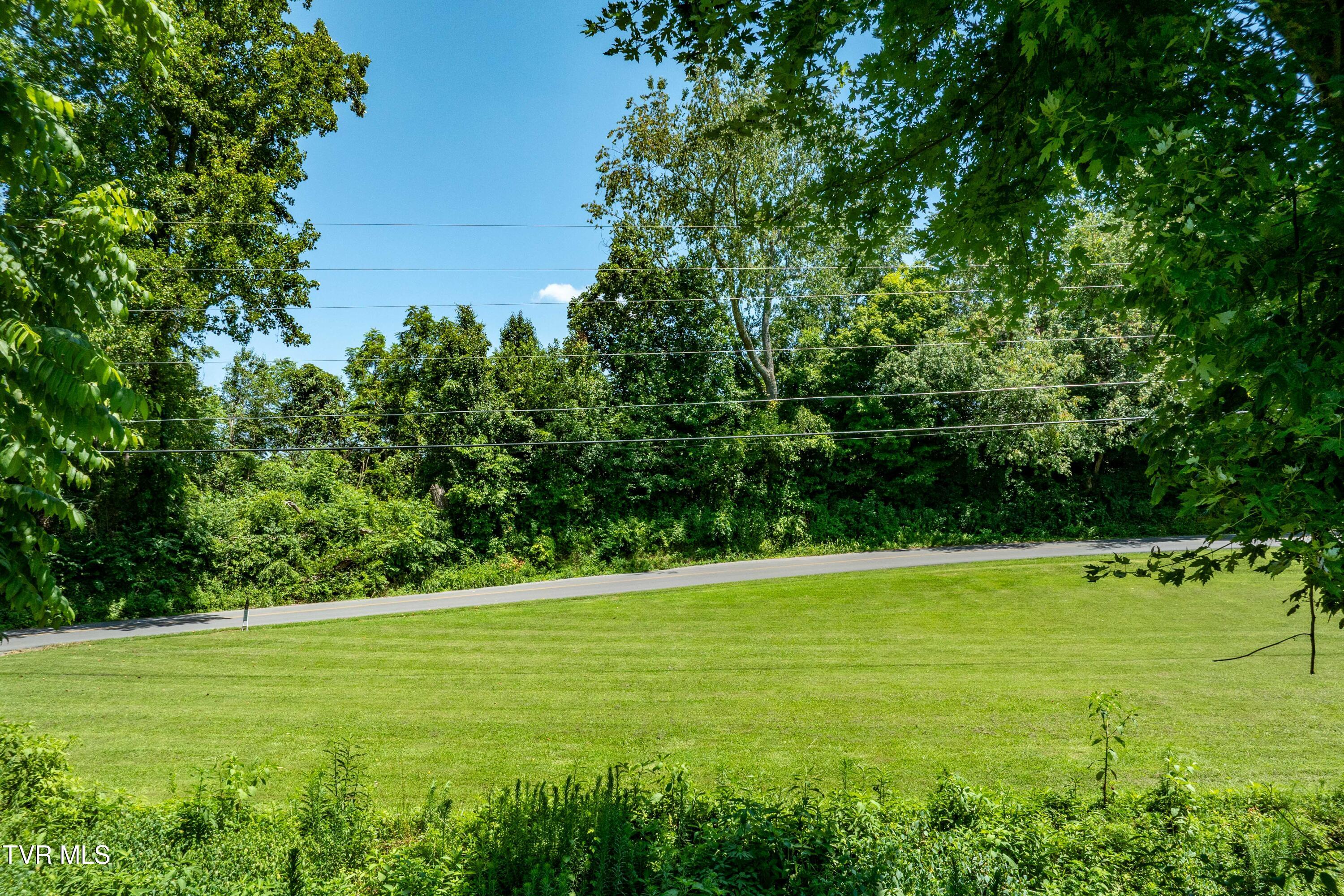 366 Toll Branch Road Johnson City, TN 37601 - Photo 57 of 86 366 Toll Branch Road (23 of 94)