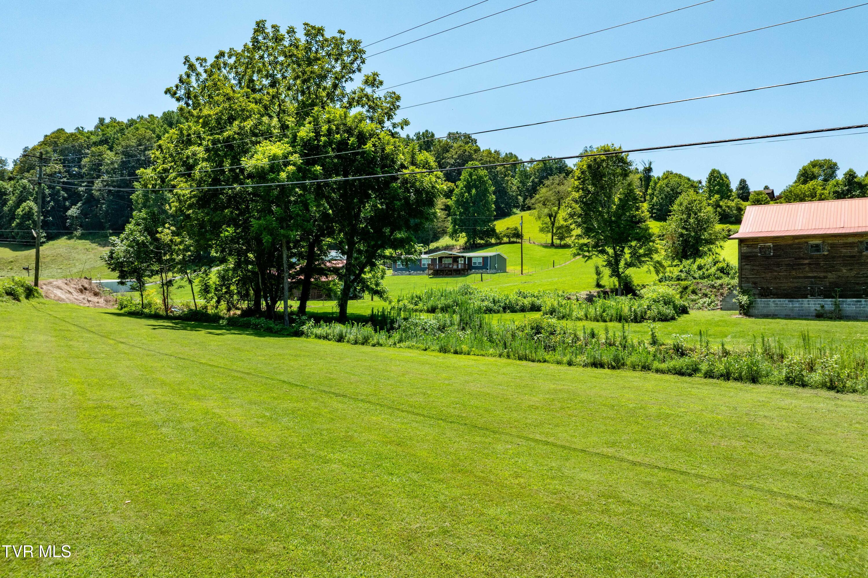 366 Toll Branch Road Johnson City, TN 37601 - Photo 59 of 86 366 Toll Branch Road (25 of 94)