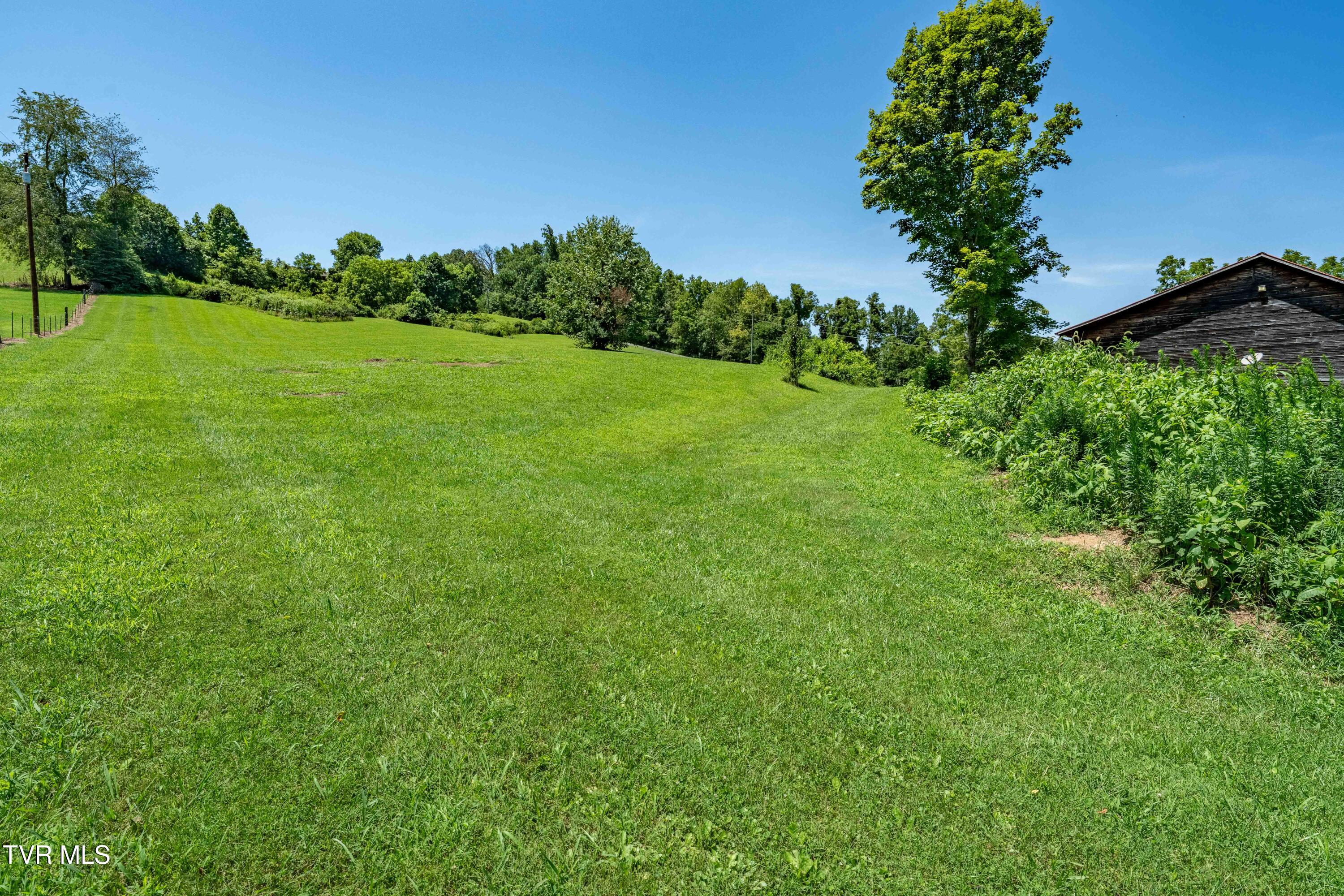 366 Toll Branch Road Johnson City, TN 37601 - Photo 78 of 86 366 Toll Branch Road (47 of 94)