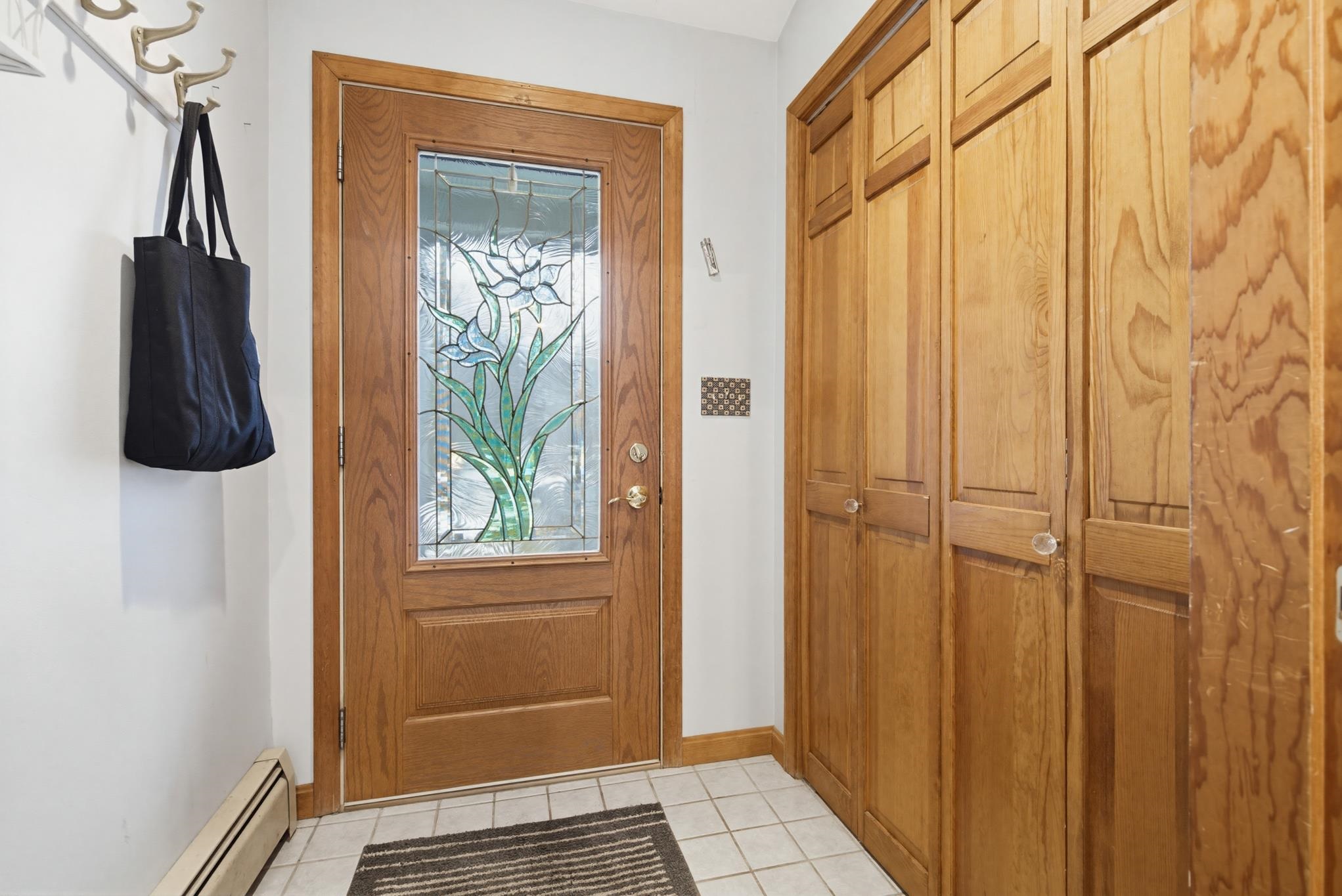 104 Old Auburn Road Derry, NH 03038 - Photo 12 of 49