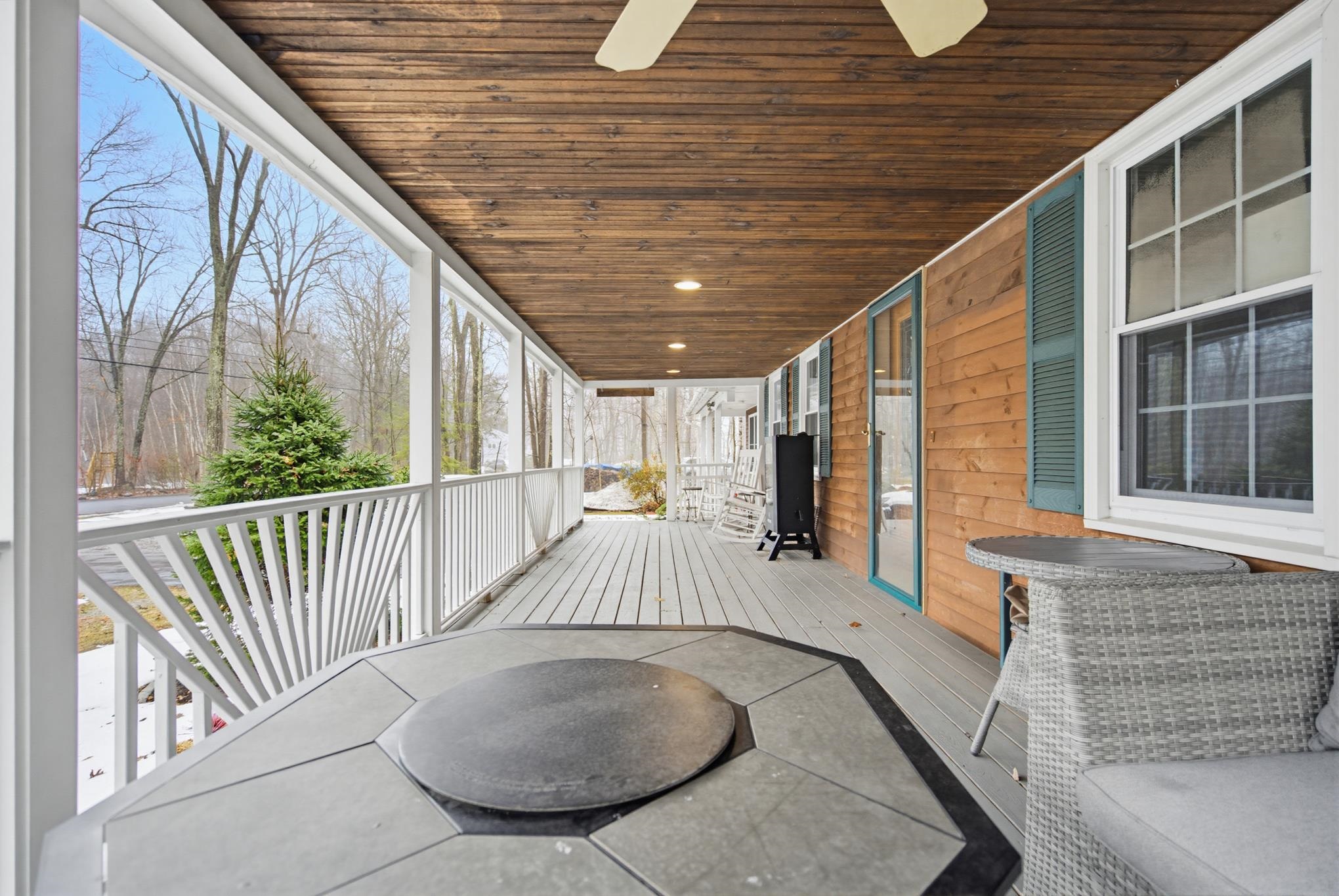 104 Old Auburn Road Derry, NH 03038 - Photo 45 of 49