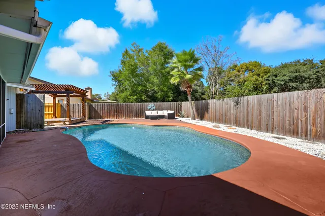 $464,990 | 14049 Broken Bow Drive North, Jacksonville, FL 32225