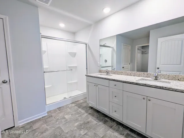 $1,995 | 24 Pine Street, Byhalia, MS 38611