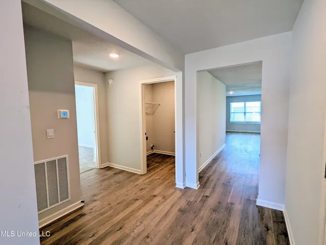 $1,995 | 24 Pine Street, Byhalia, MS 38611