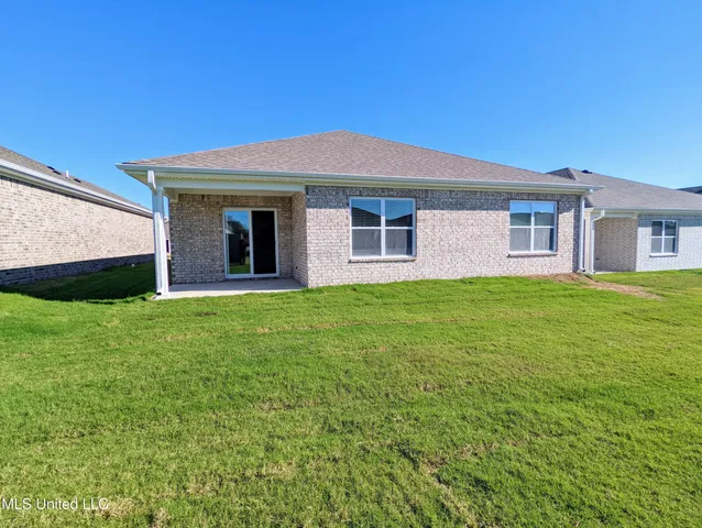 $1,995 | 24 Pine Street, Byhalia, MS 38611