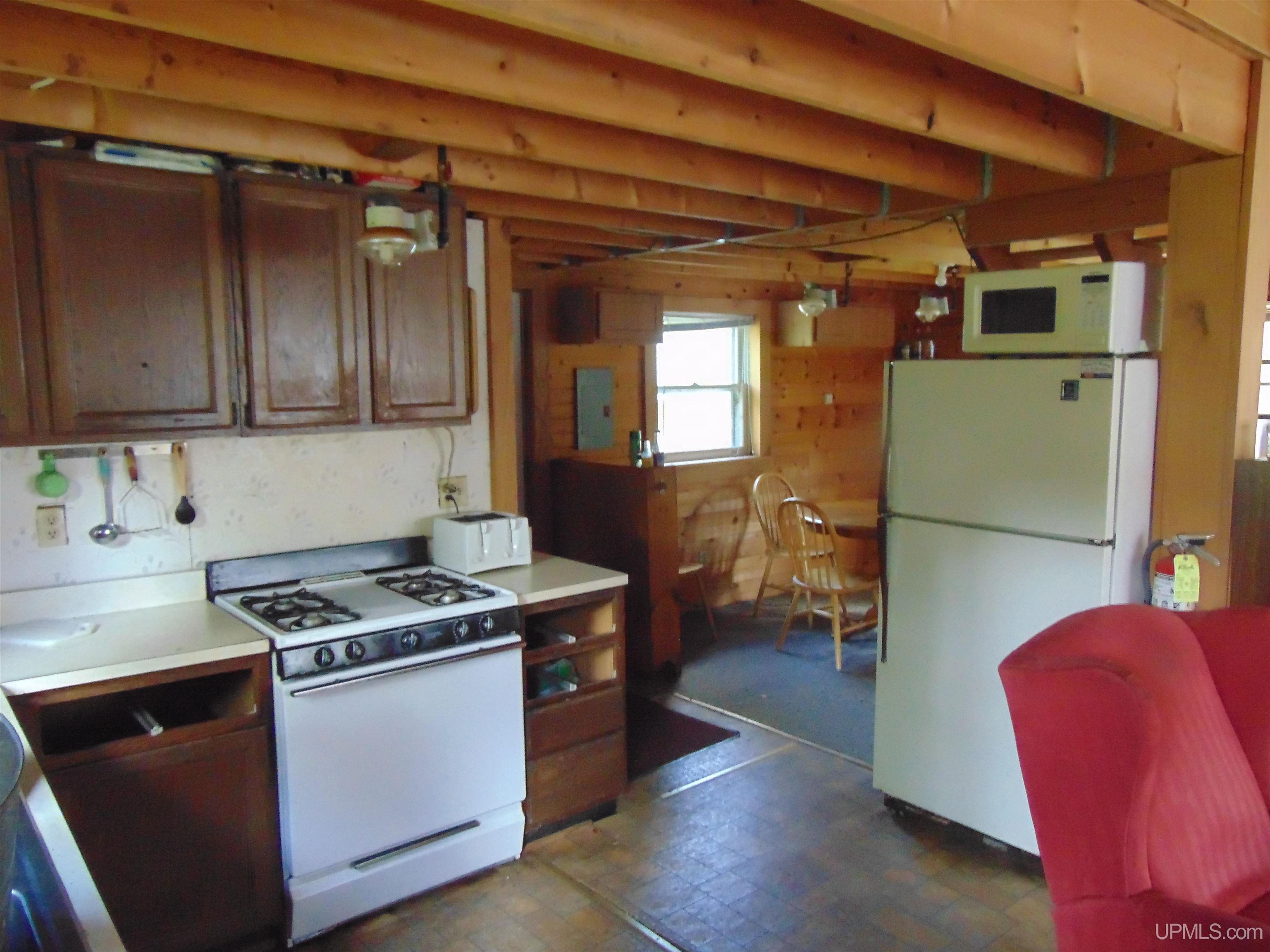 25094 Livingston Road Ewen, MI 49925 - Photo 12 of 35