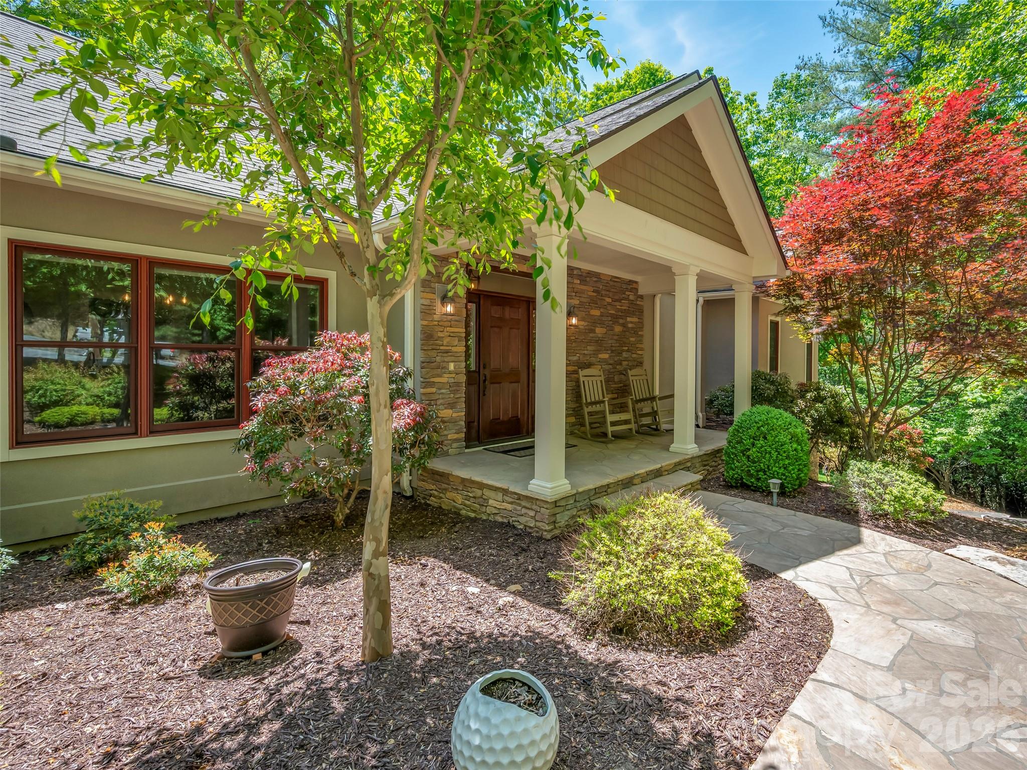 100 Falls Summit Road Hendersonville, NC 28739 - Photo 3 of 44 Gallery Image 3