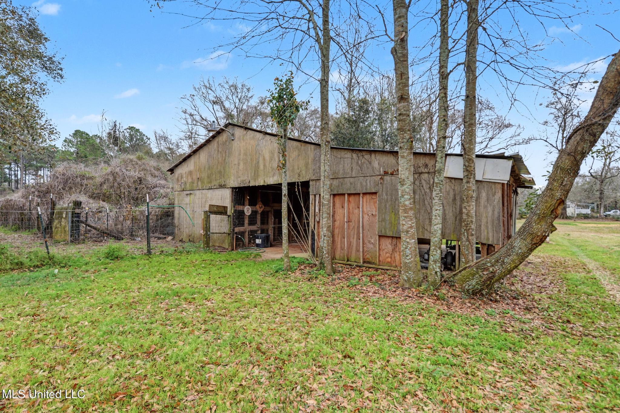 1130 Dozier Rogers Road Lucedale, MS 39452 - Photo 29 of 35 029