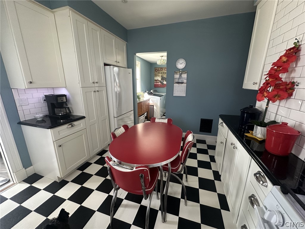 403 Elm Street Rome, NY 13440 - Photo 8 of 27