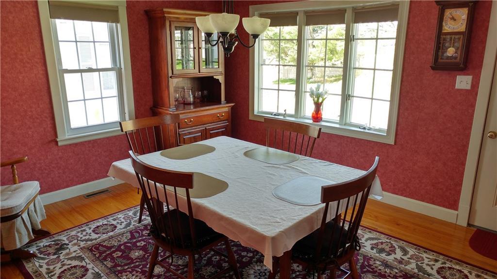 146 Colonial Road Portland, ME 04102 - Photo 6 of 25 Photo