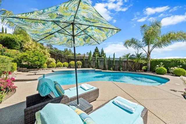 $1,350,000 | 6041 North Vine Street, Vacaville, CA 95688