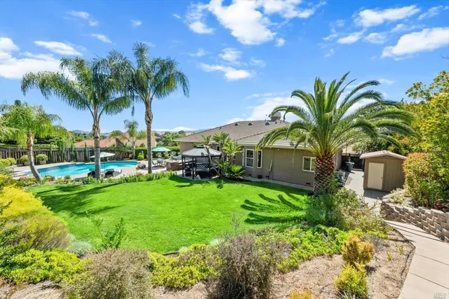 $1,350,000 | 6041 North Vine Street, Vacaville, CA 95688