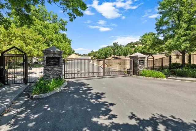 $1,350,000 | 6041 North Vine Street, Vacaville, CA 95688