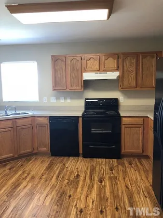 $1,895 | 3408 Monsieur Court, Raleigh, NC 27610