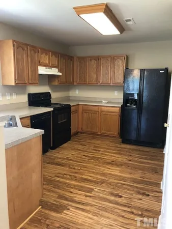 $1,895 | 3408 Monsieur Court, Raleigh, NC 27610