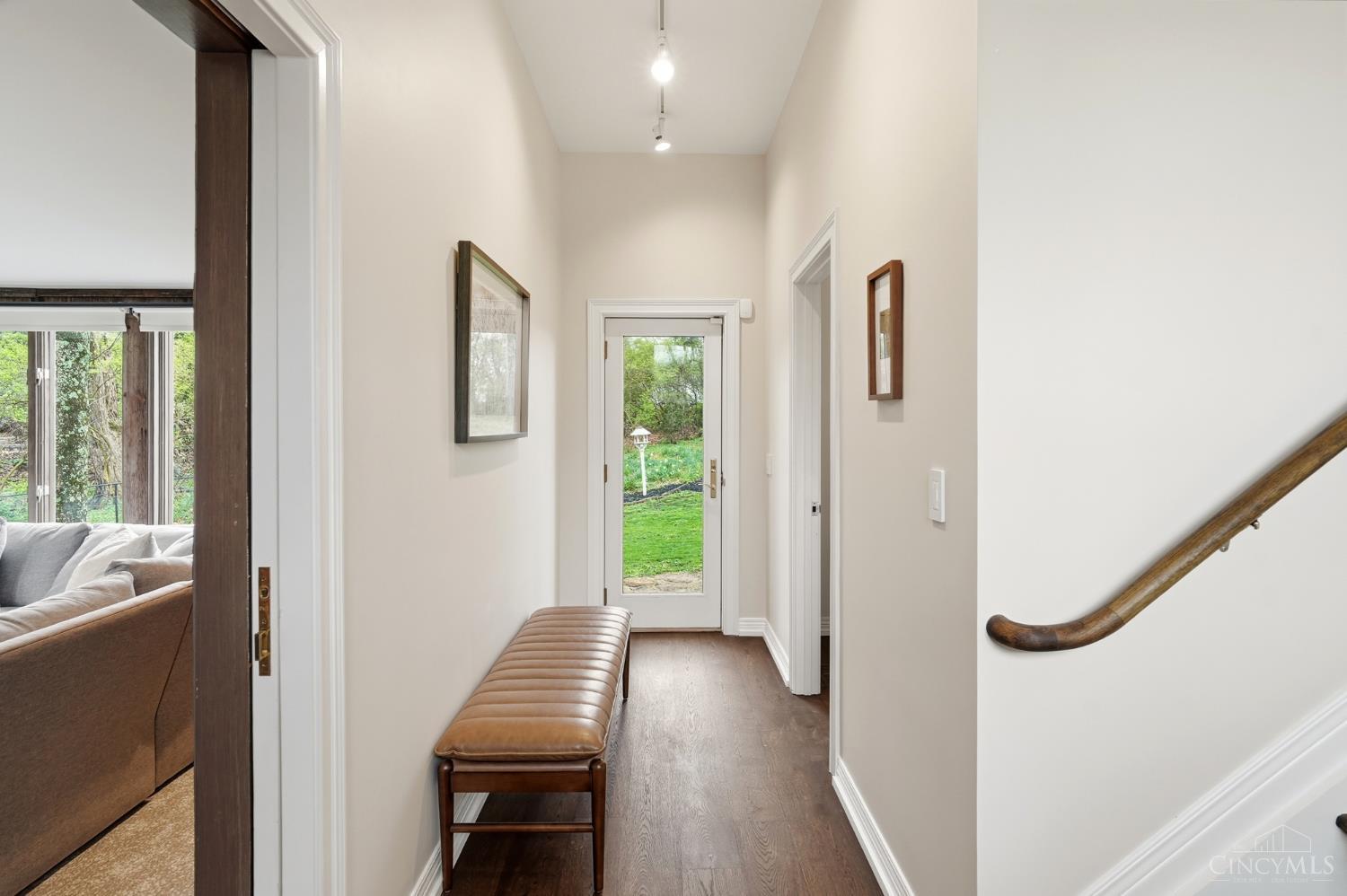 4410 Miami Road Cincinnati, OH 45243 - Photo 27 of 81
