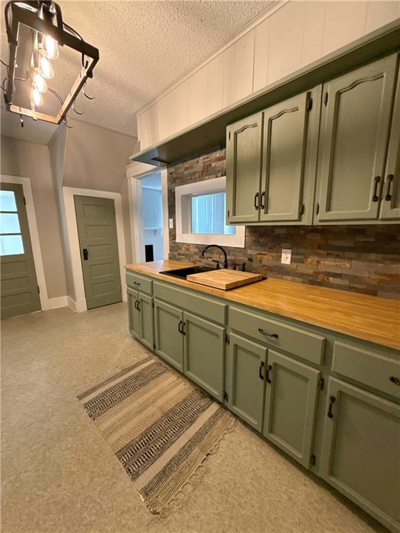 209 North Havanah Street Butler, MO 64730 - Photo 11 of 25