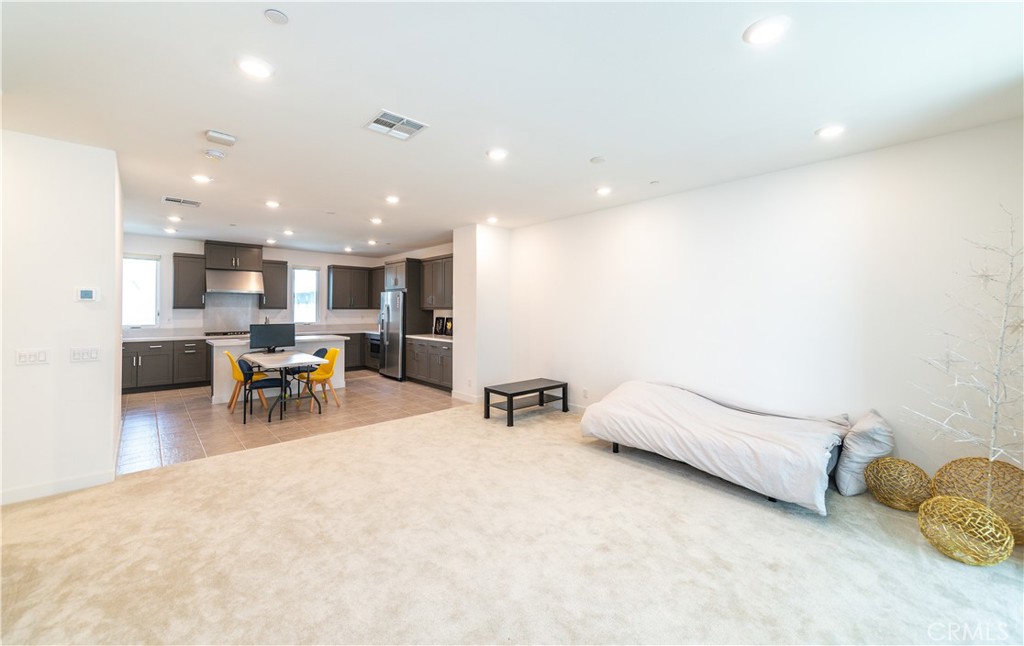 352 Transport Tustin, CA 92782 - Photo 7 of 10