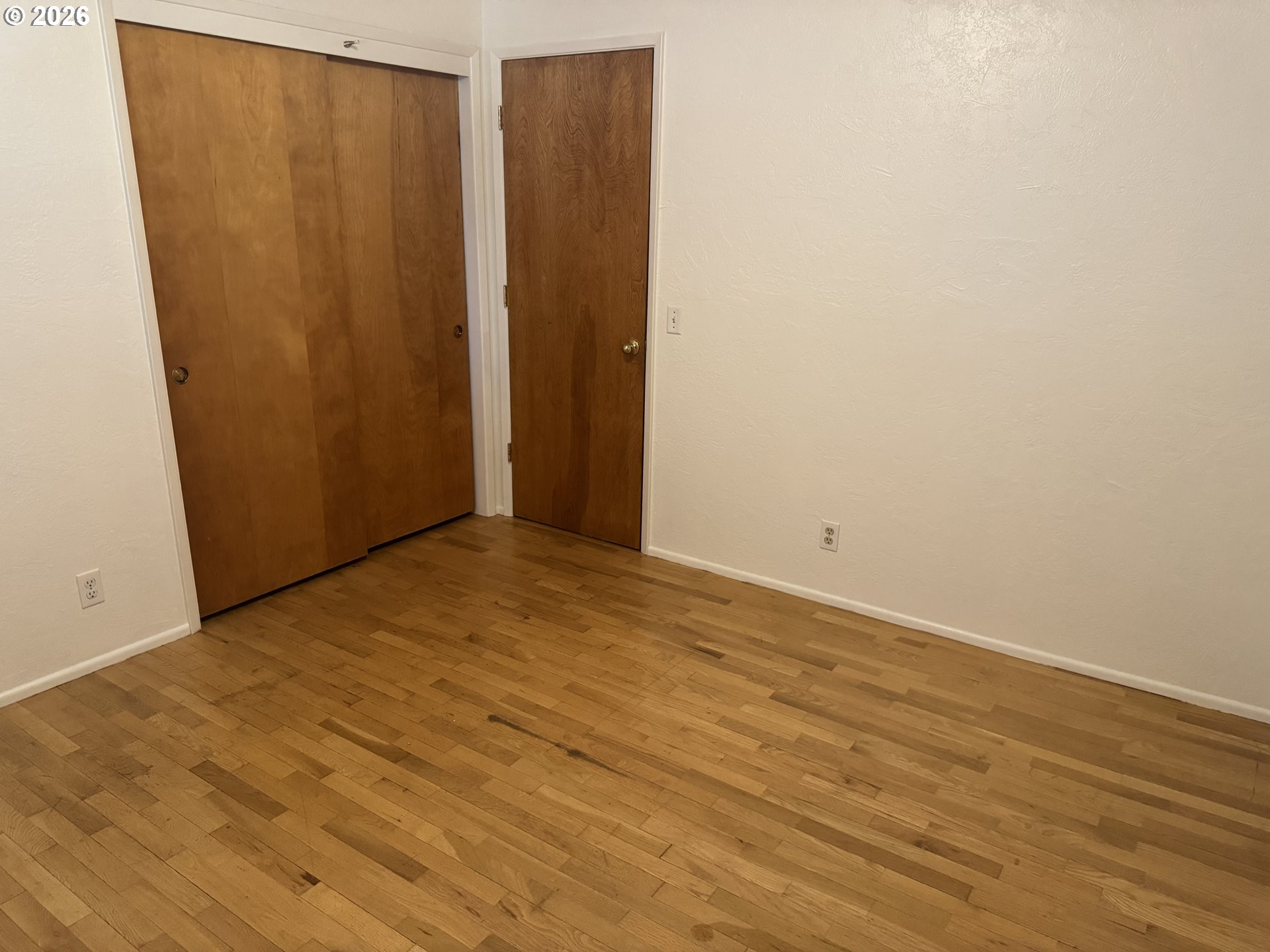 260 Susan Street Eugene, OR 97404 - Photo 21 of 33 a view of an empty room
