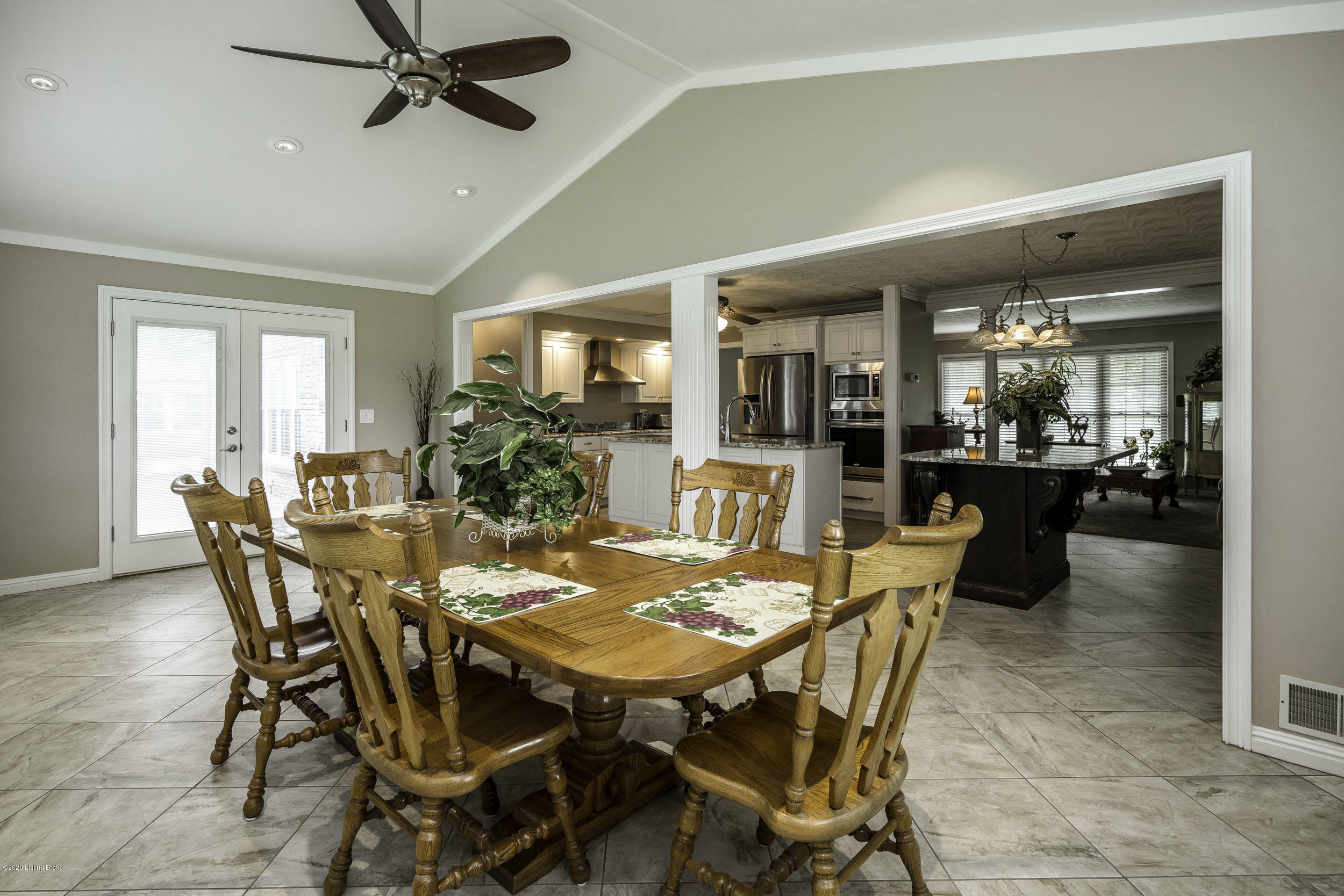 5525 Beth Road Louisville, KY 40219 - Photo 26 of 83 5525 Beth Rd-41