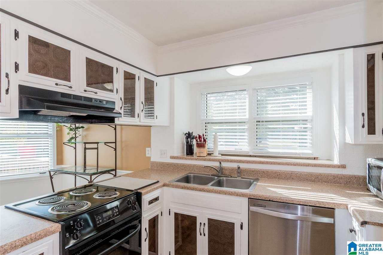 1532 Napoleon Drive Alabaster, AL 35007 - Photo 11 of 45