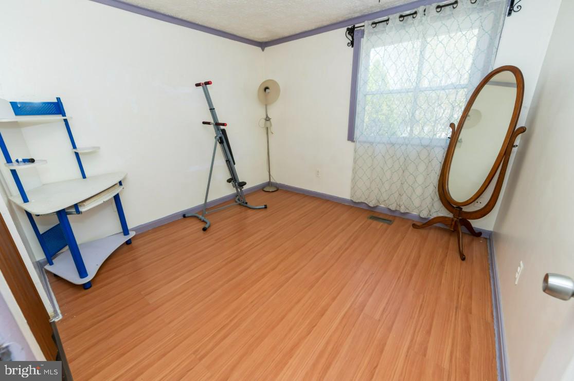 550 Logan Street Frederick, MD 21701 - Photo 13 of 39