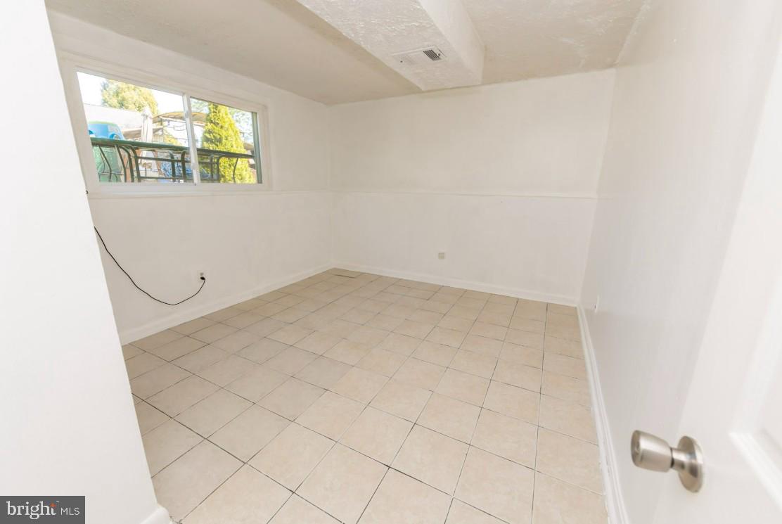 550 Logan Street Frederick, MD 21701 - Photo 20 of 39