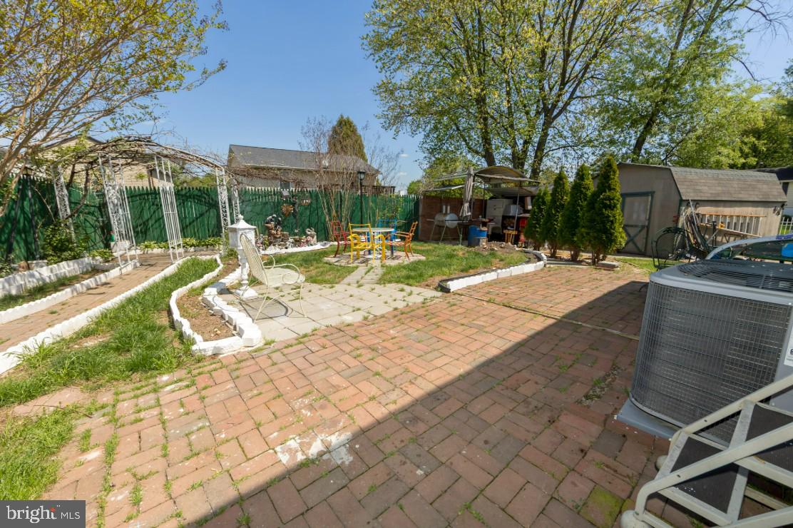 550 Logan Street Frederick, MD 21701 - Photo 22 of 39