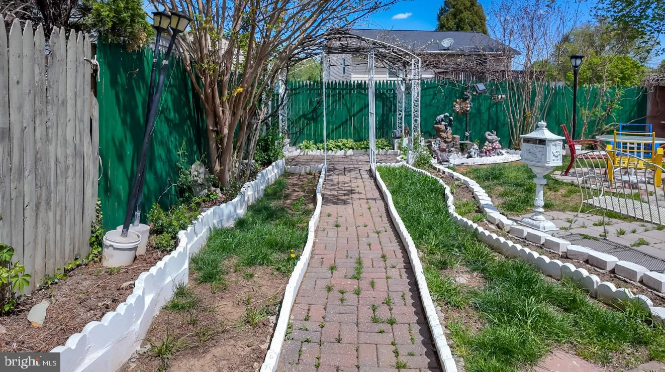 550 Logan Street Frederick, MD 21701 - Photo 38 of 39