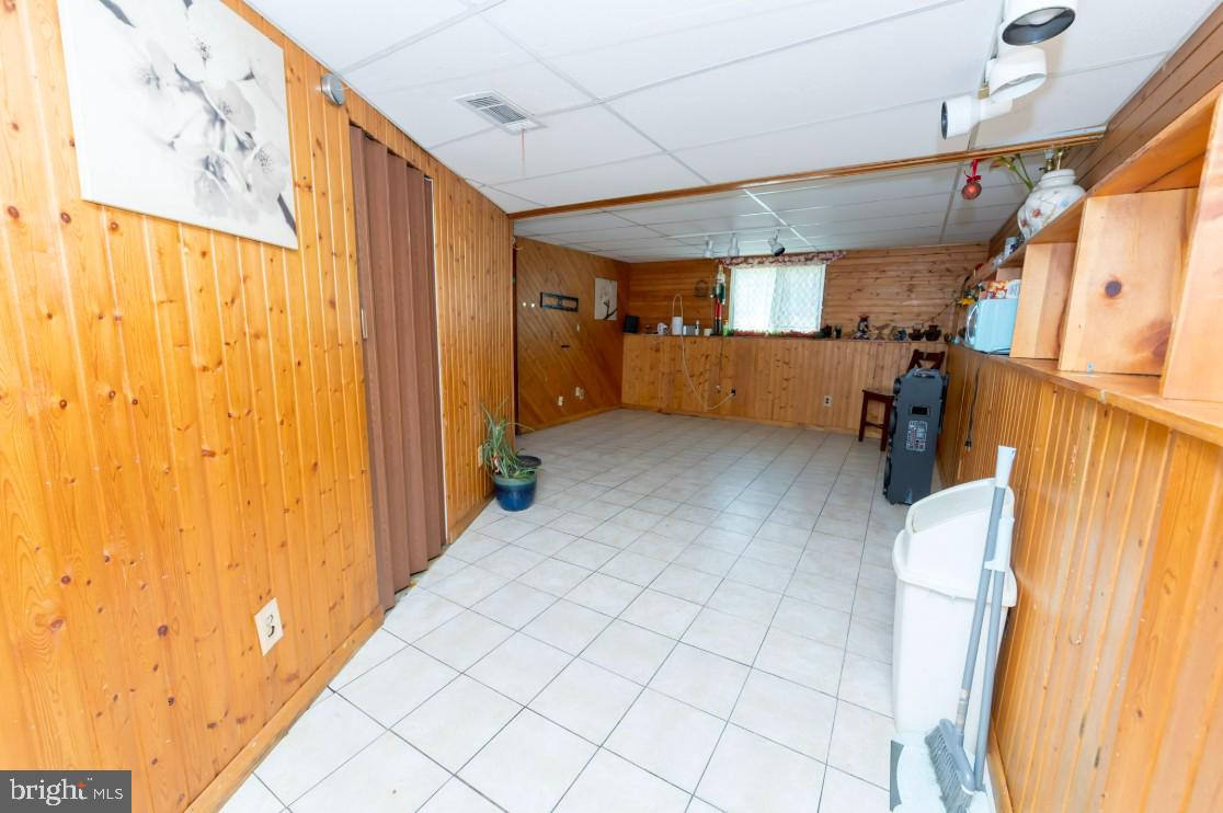 550 Logan Street Frederick, MD 21701 - Photo 9 of 39