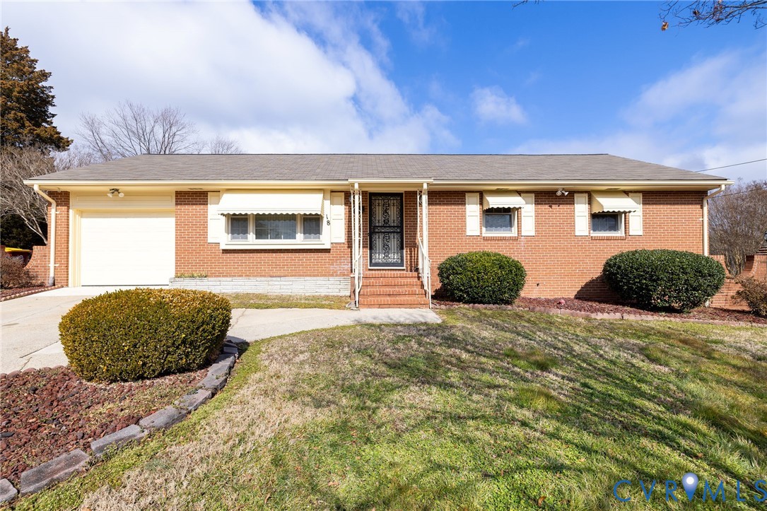 18 Spring Court Petersburg, VA 23803 - Photo 1 of 28 Gallery Image 1