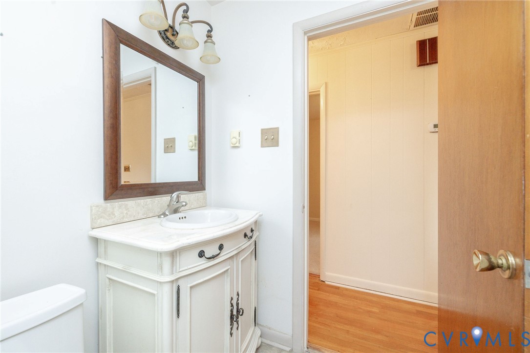 18 Spring Court Petersburg, VA 23803 - Photo 20 of 28 Gallery Image 20