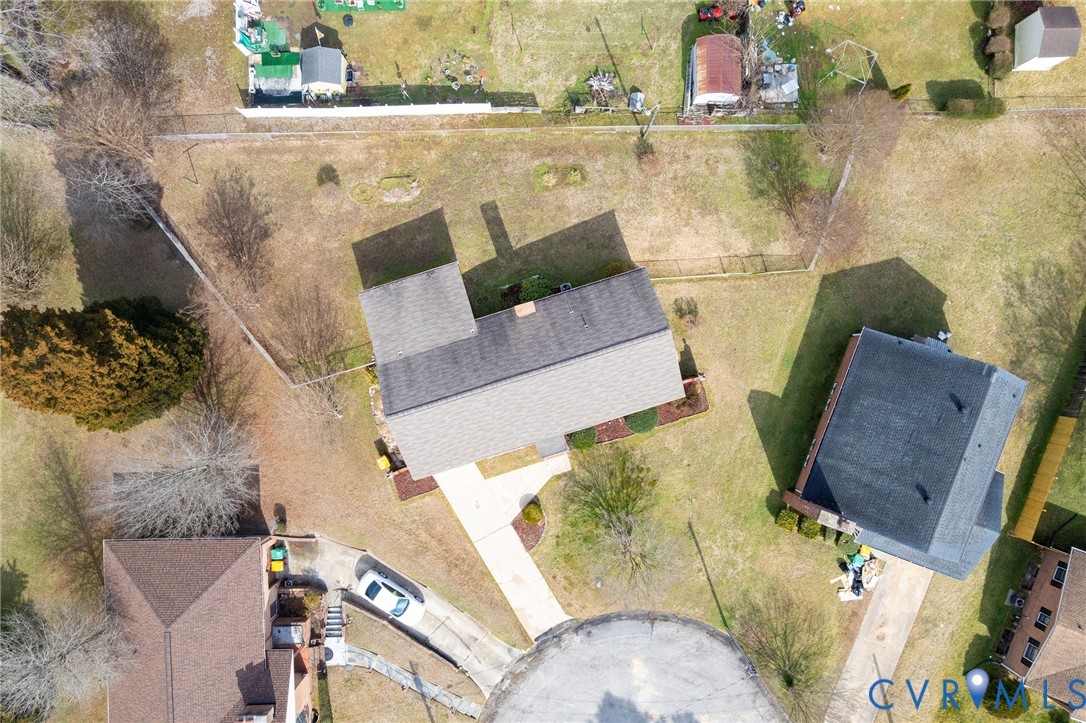 18 Spring Court Petersburg, VA 23803 - Photo 2 of 28 Gallery Image 2