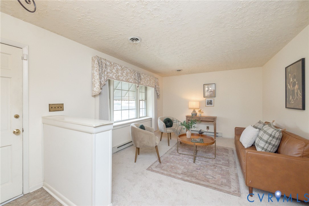 18 Spring Court Petersburg, VA 23803 - Photo 3 of 28 Gallery Image 3