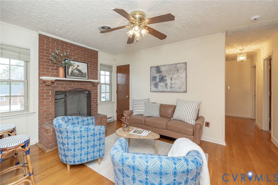 18 Spring Court Petersburg, VA 23803 - Photo 8 of 28 Gallery Image 8